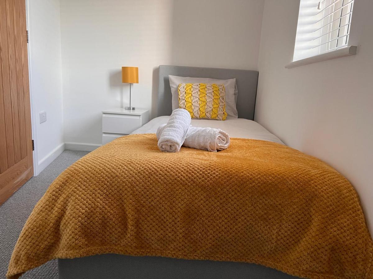 Superb Modern Flat In Northampton, Parking &Ev Διαμέρισμα Εξωτερικό φωτογραφία