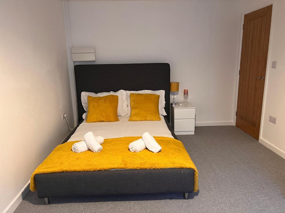 Superb Modern Flat In Northampton, Parking &Ev Διαμέρισμα Εξωτερικό φωτογραφία